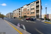 Building Photo - 46294 Mount Milstead Ter