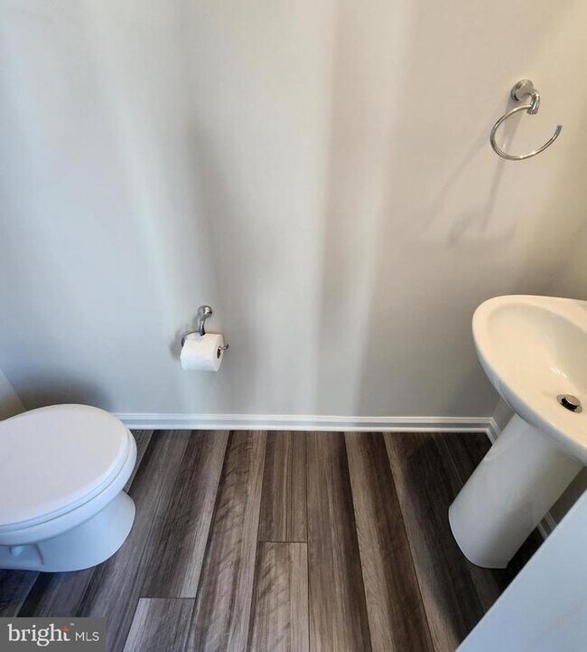 Building Photo - 1236 Red Clover Ln