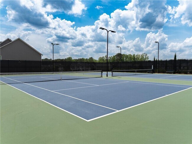 Building Photo - 3660 Andover St