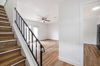 Building Photo - 2217 Mission Hill Dr