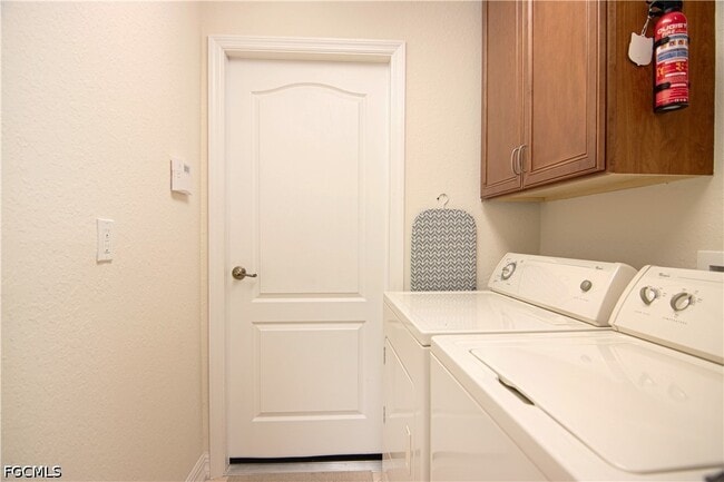 Building Photo - 5023 Agualinda Blvd