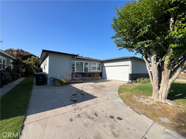 Building Photo - 1023 W Arbor Way