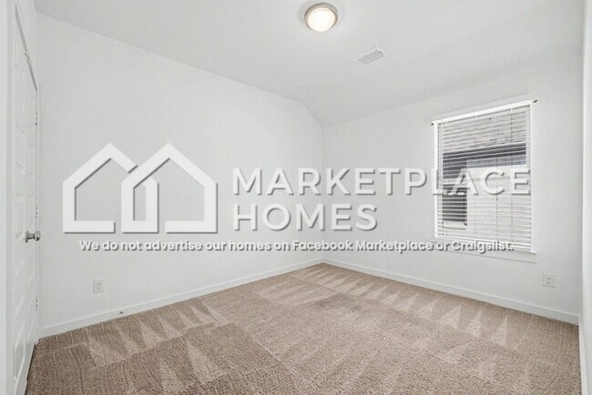 Building Photo - 415 Bertney Dr