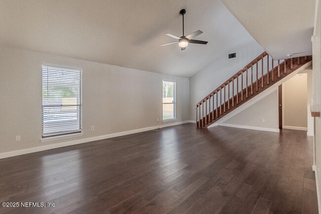 Building Photo - 8330 Cross Timbers Dr W