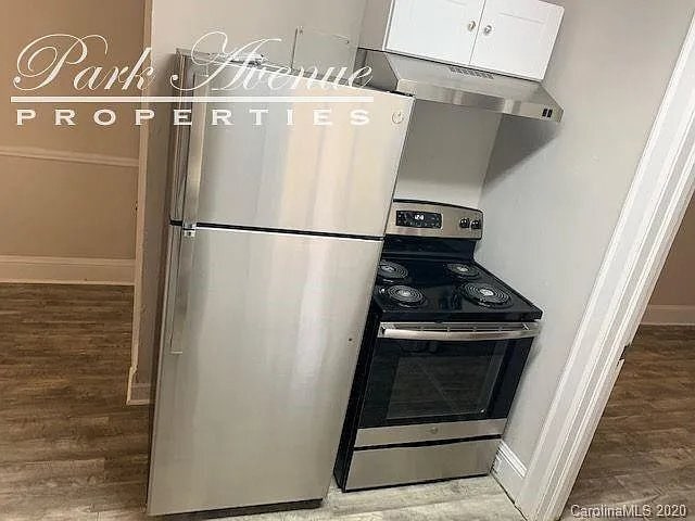 Building Photo - 318 Brevard St