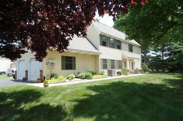 Building Photo - 438B Willow Turn