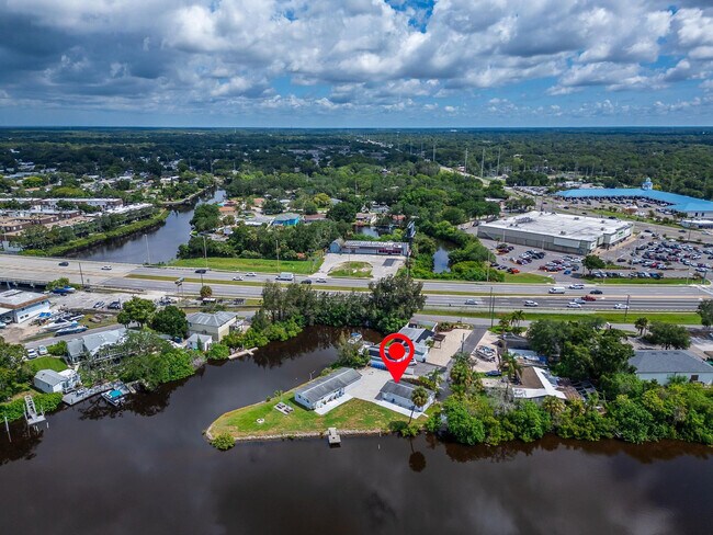 Building Photo - 8818 Rocky Creek Dr