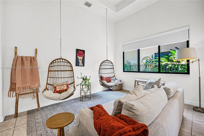 Building Photo - 7565 SW 190th St