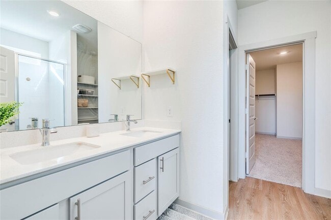 Building Photo - 10932 Defender Trl