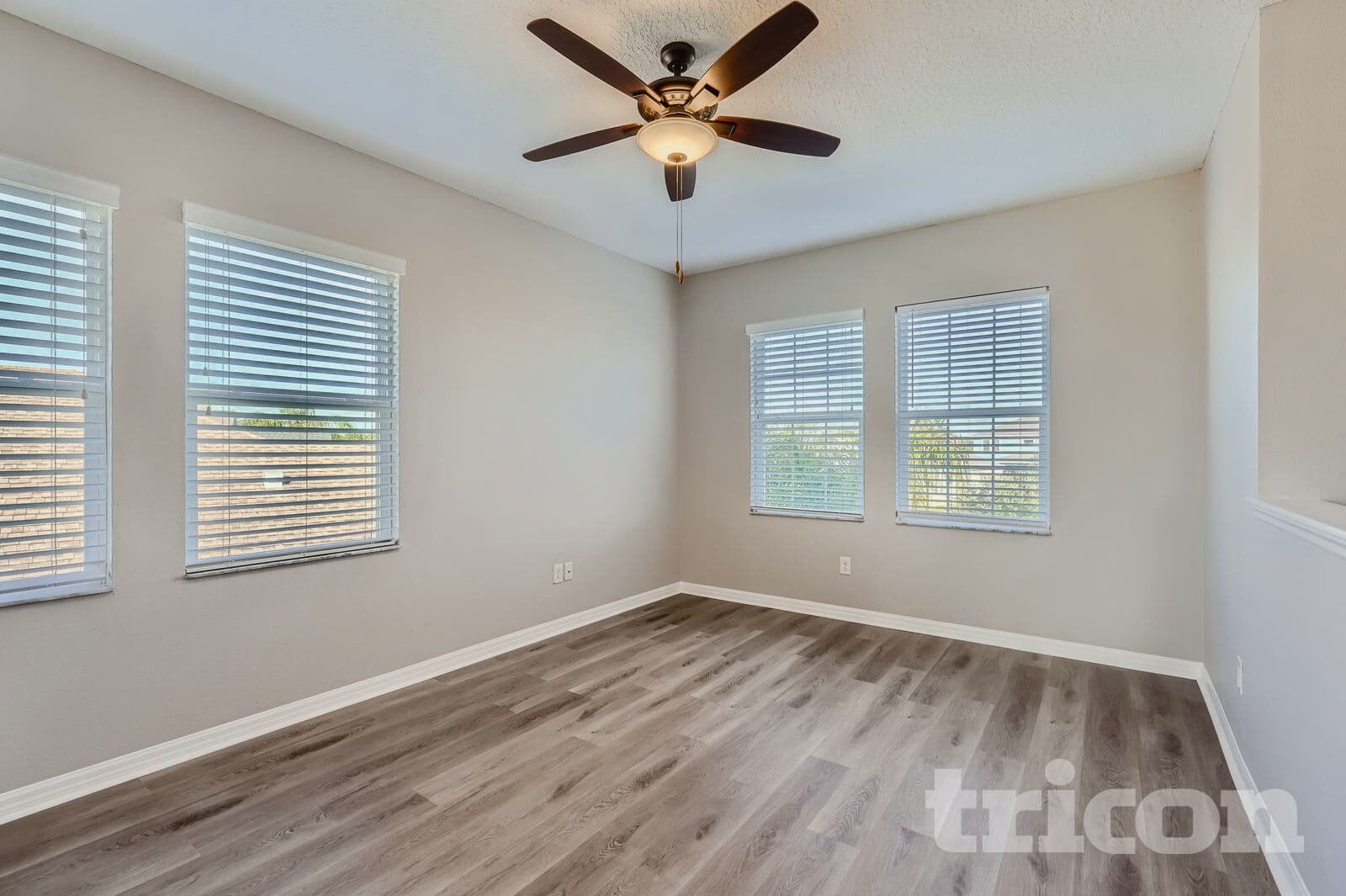 Building Photo - 33164 Whisper Pointe Dr