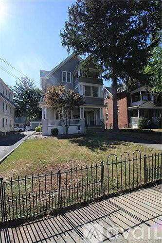 Building Photo - 477 Prospect Ave