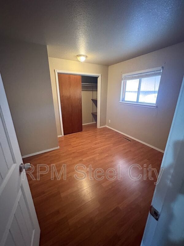 Building Photo - 1926 E 15th St