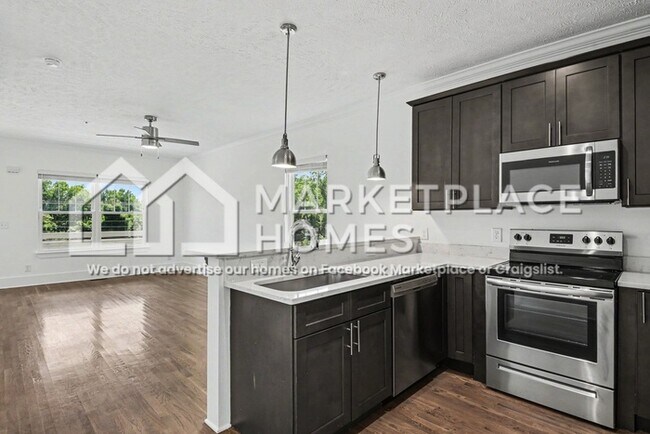 Building Photo - 178 Briar Rd