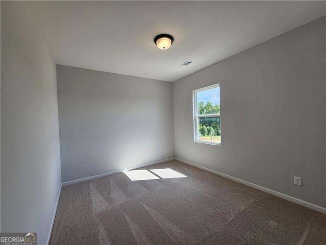 Building Photo - 3250 Willow Glade