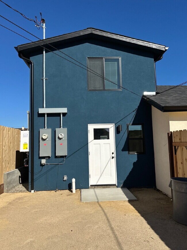 Building Photo - Blocks From the Beach! | Fully Renovated + Huge Yard