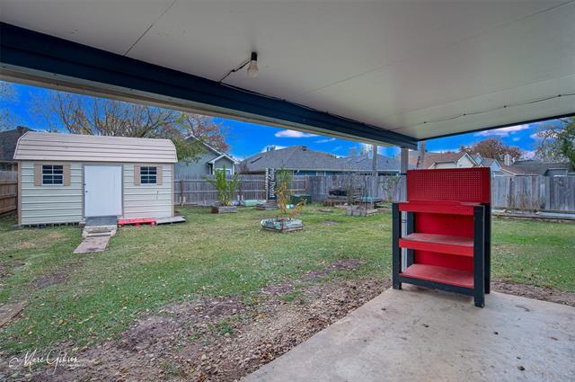 Building Photo - 3303 Salem Pl