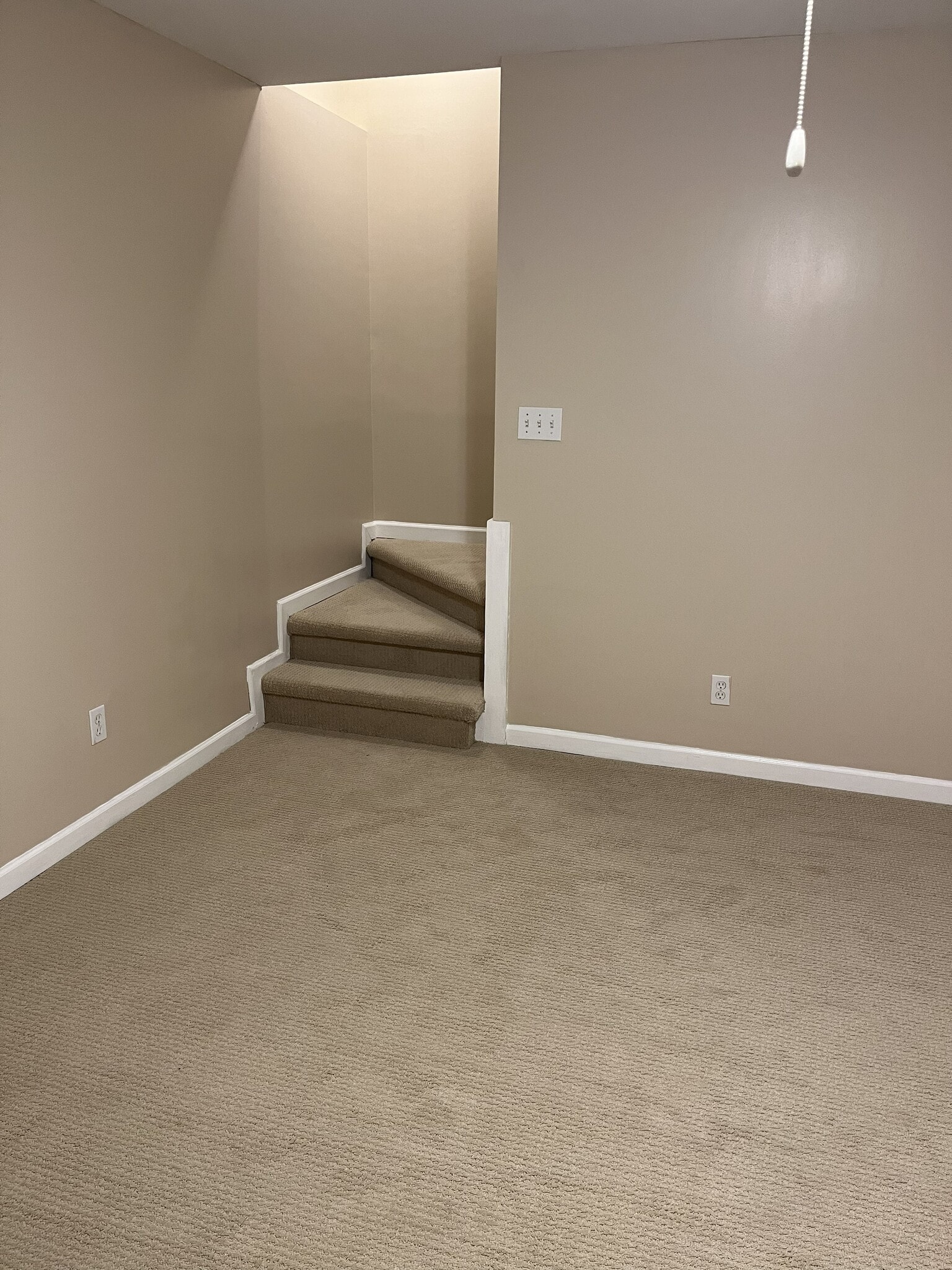 Building Photo - 10729 Prince Albert Way