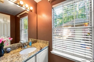 Building Photo - 38 Tall Sky Pl