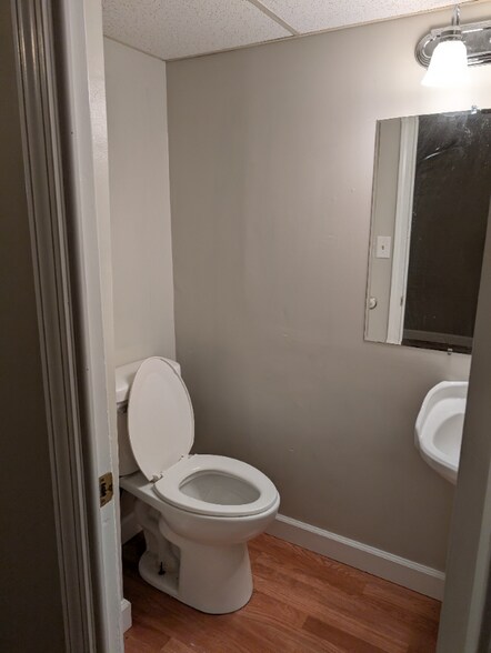Building Photo - 44 N Martha St