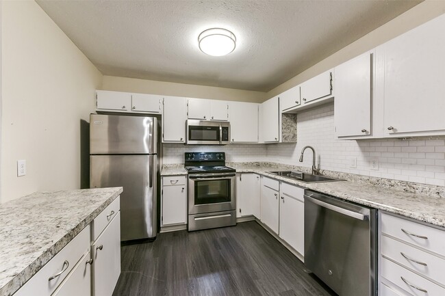 Building Photo - 3602 Alice St