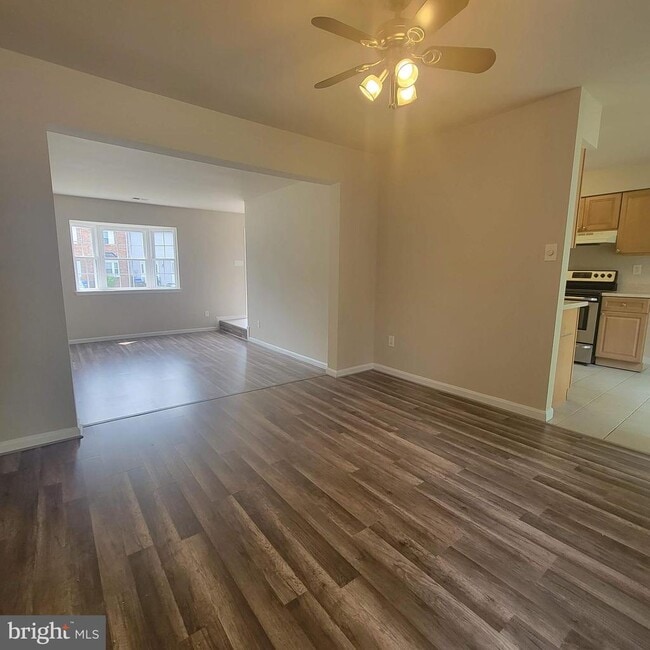 Building Photo - 3381 Ryon Ct