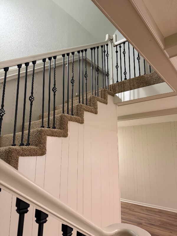 Building Photo - 96 Panorama Dr