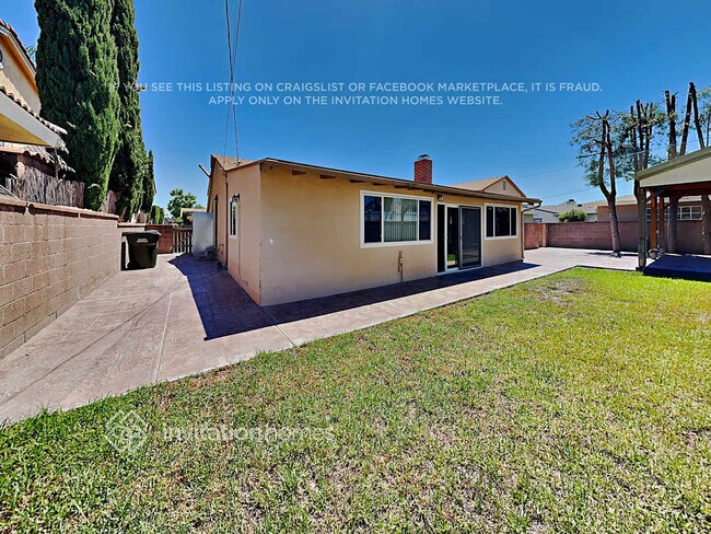Building Photo - 10255 Newville Ave