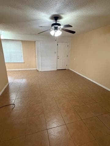 Building Photo - 202 W Cotter St