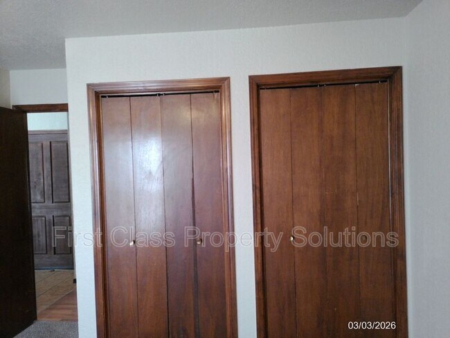 Building Photo - 1406 Mary Lee Ln