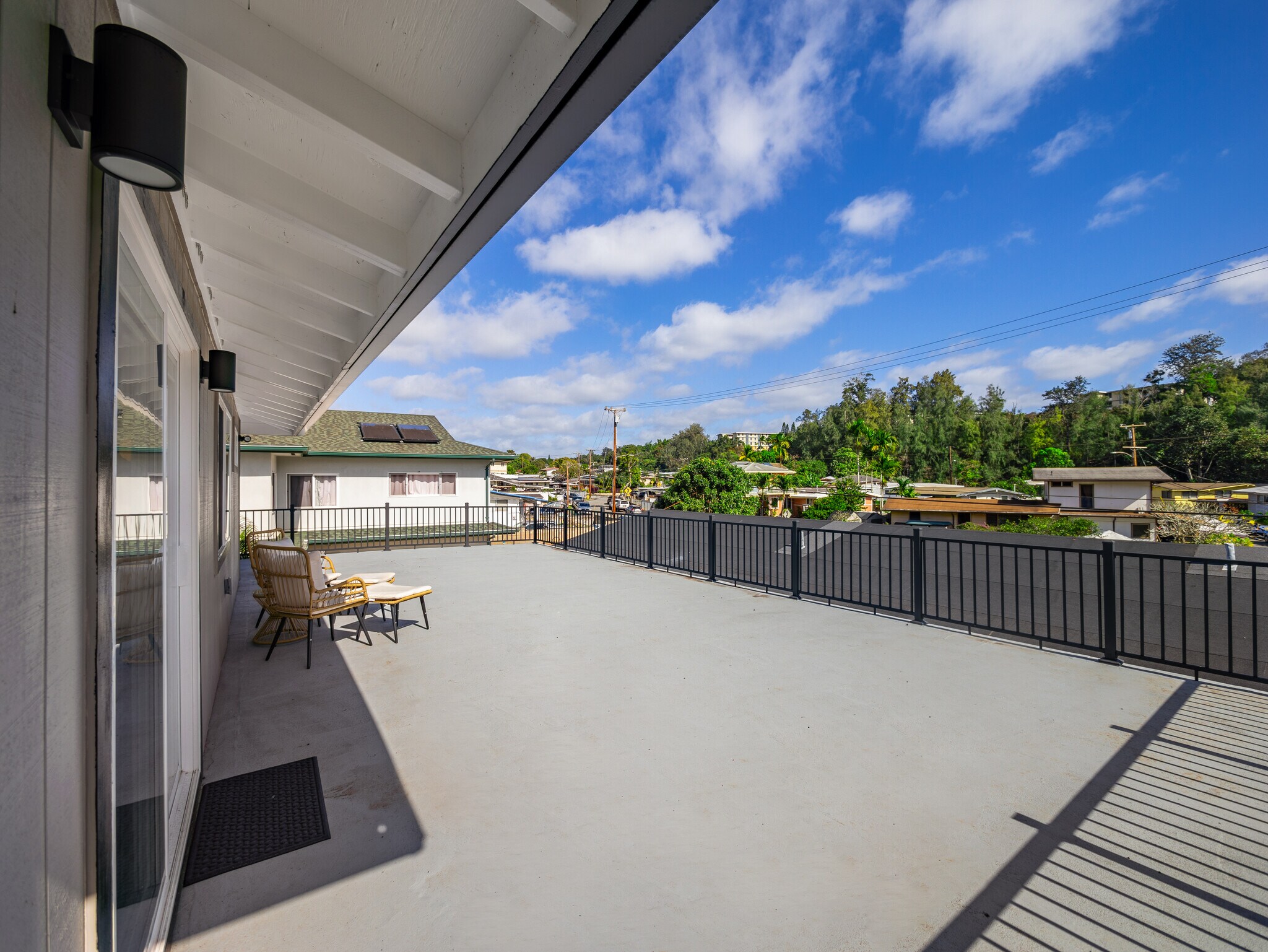 Building Photo - 95-148 Waimakua Dr