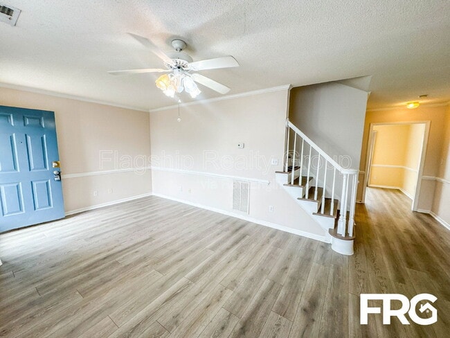Building Photo - 3908 Sterling Pointe Dr