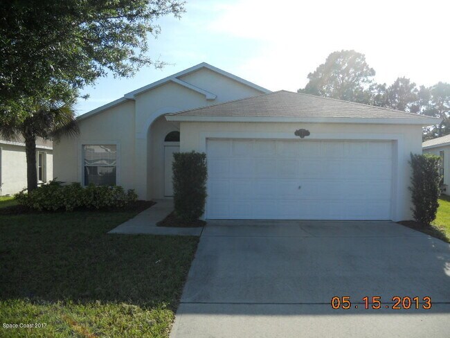 Primary Photo - 540 Benton Dr