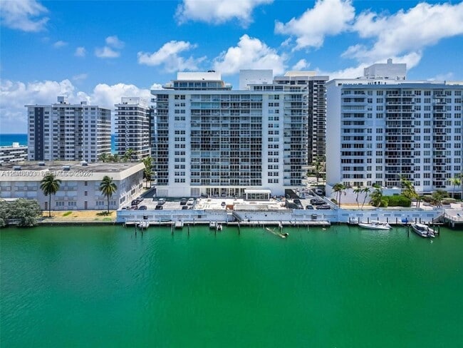 Building Photo - 5750 Collins Ave