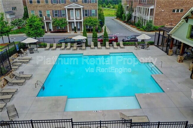 Building Photo - 707 Topsail Ln