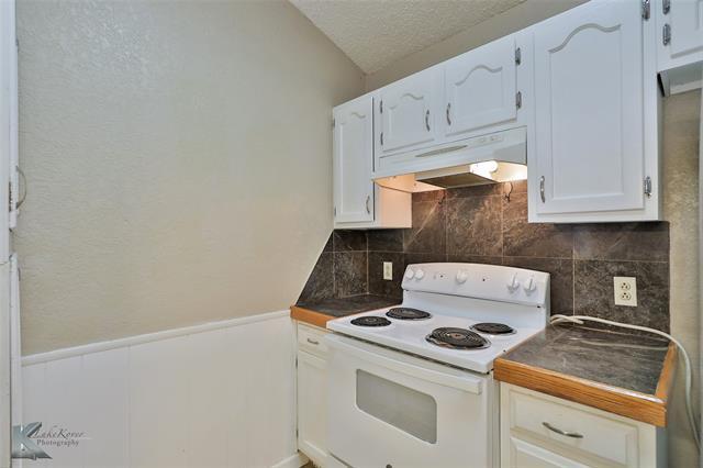 Building Photo - 3674 Radcliff Rd