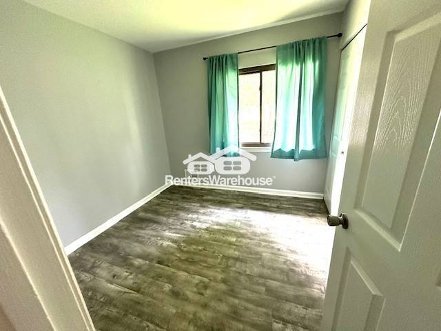 Building Photo - 9456 Sohap Ln