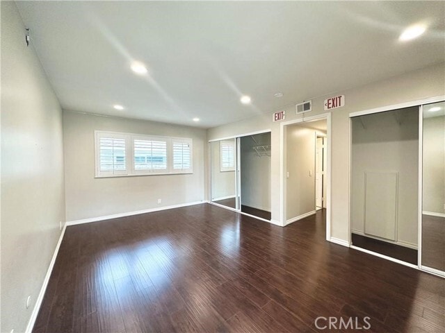 Building Photo - 54 Gillman St