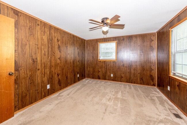 Building Photo - 2317 Piney Grove Church Rd