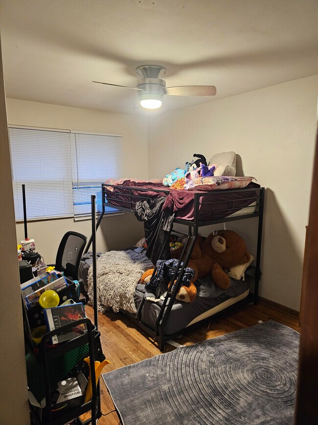 Building Photo - 2301 2nd St SW