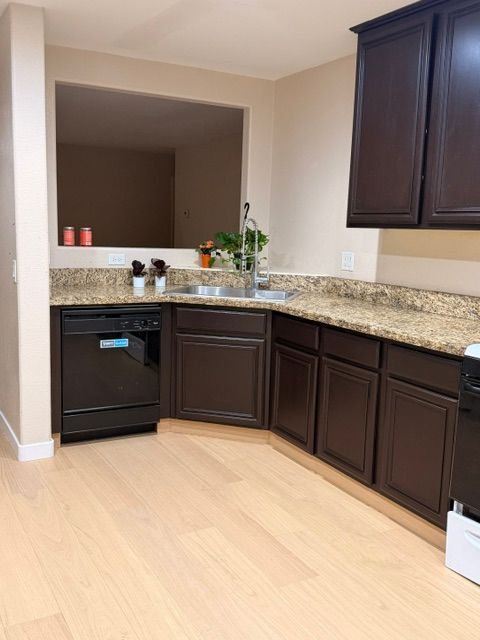 Building Photo - 9450 Forbes Field Ct