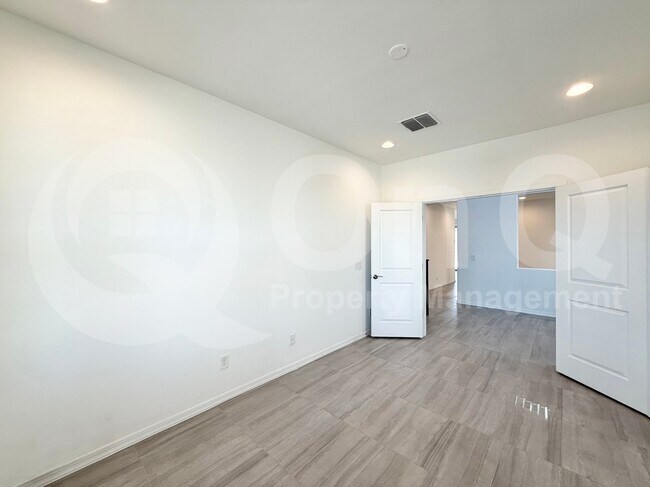 Building Photo - 28322 N 132nd Ln