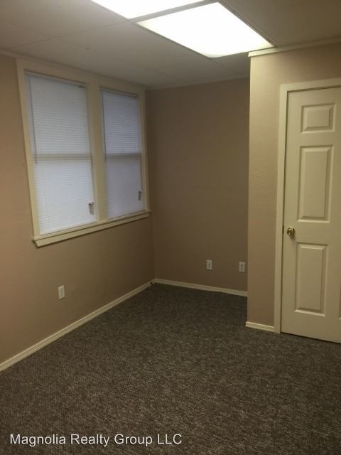 Building Photo - 3 br, 1.5 bath House - 4051 Calcaseiu Loop