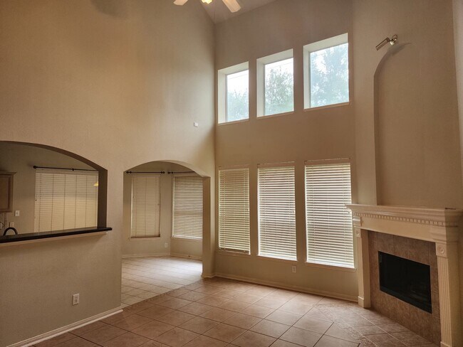 Building Photo - 5518 Morgan Park Ln