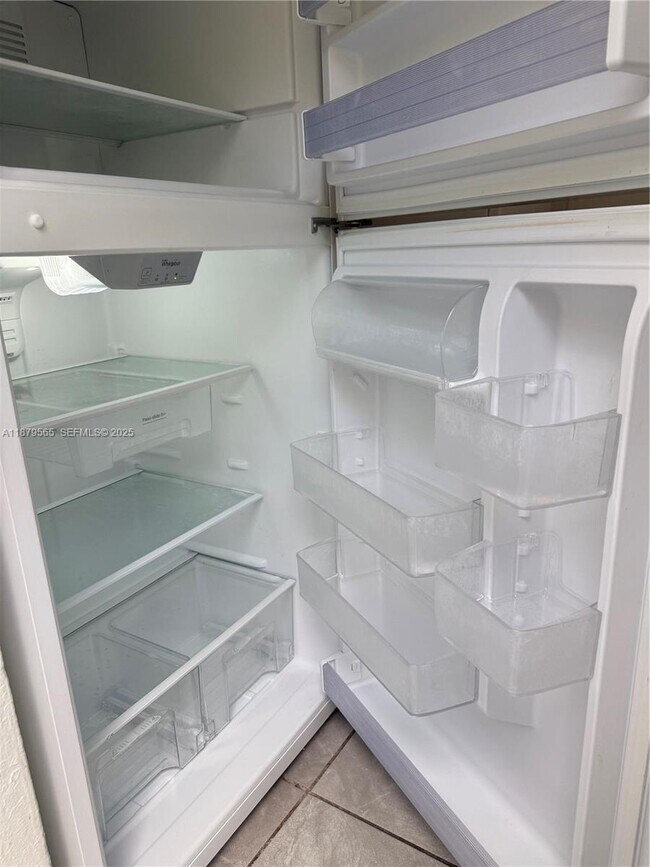 Building Photo - 27 NW 44th St