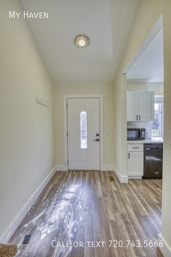 Building Photo - 20978 E Dorado Cir