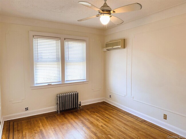 Building Photo - 48-43 44th St