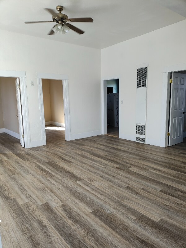 Primary Photo - 205 State Ave