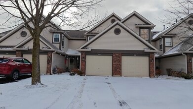 Building Photo - 1644 Orchard Ave