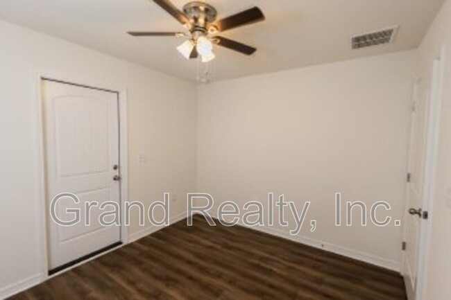 Building Photo - 6801 Whitney Polk Ct
