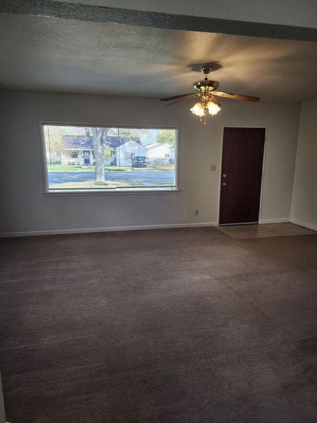 Building Photo - 2 bedroom in Laurel MT 59044